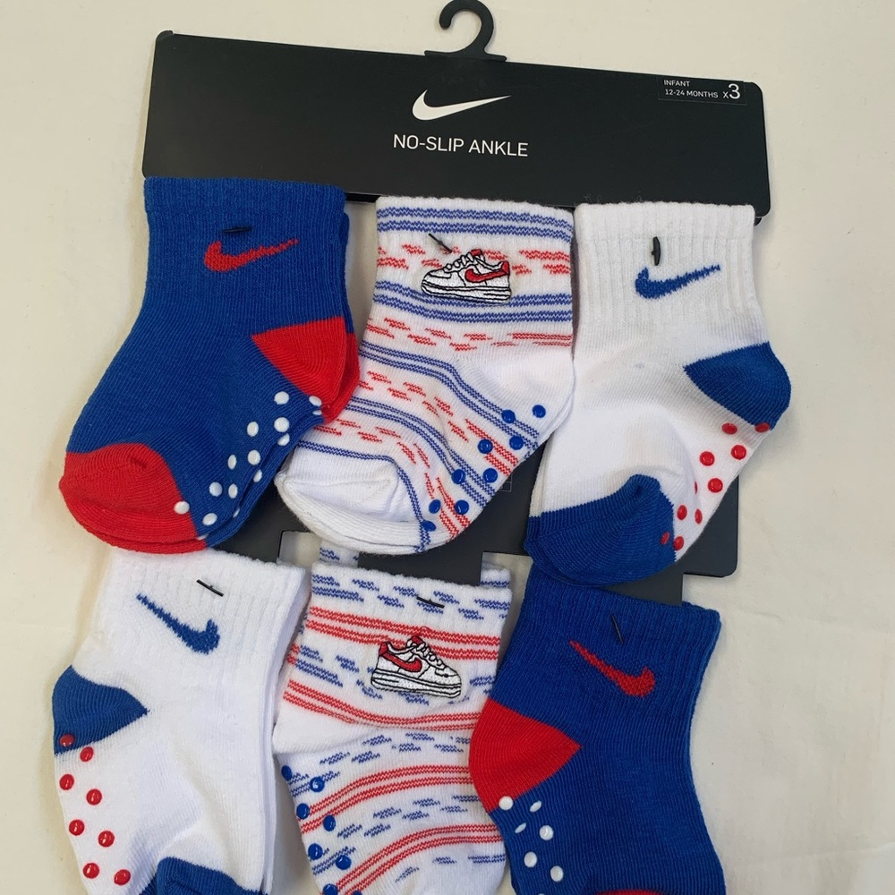 NIKE INFANT 3 PAIR NO SLIP ANKLE SOCKS 12-24MONTHS - Picture 6 of 7
